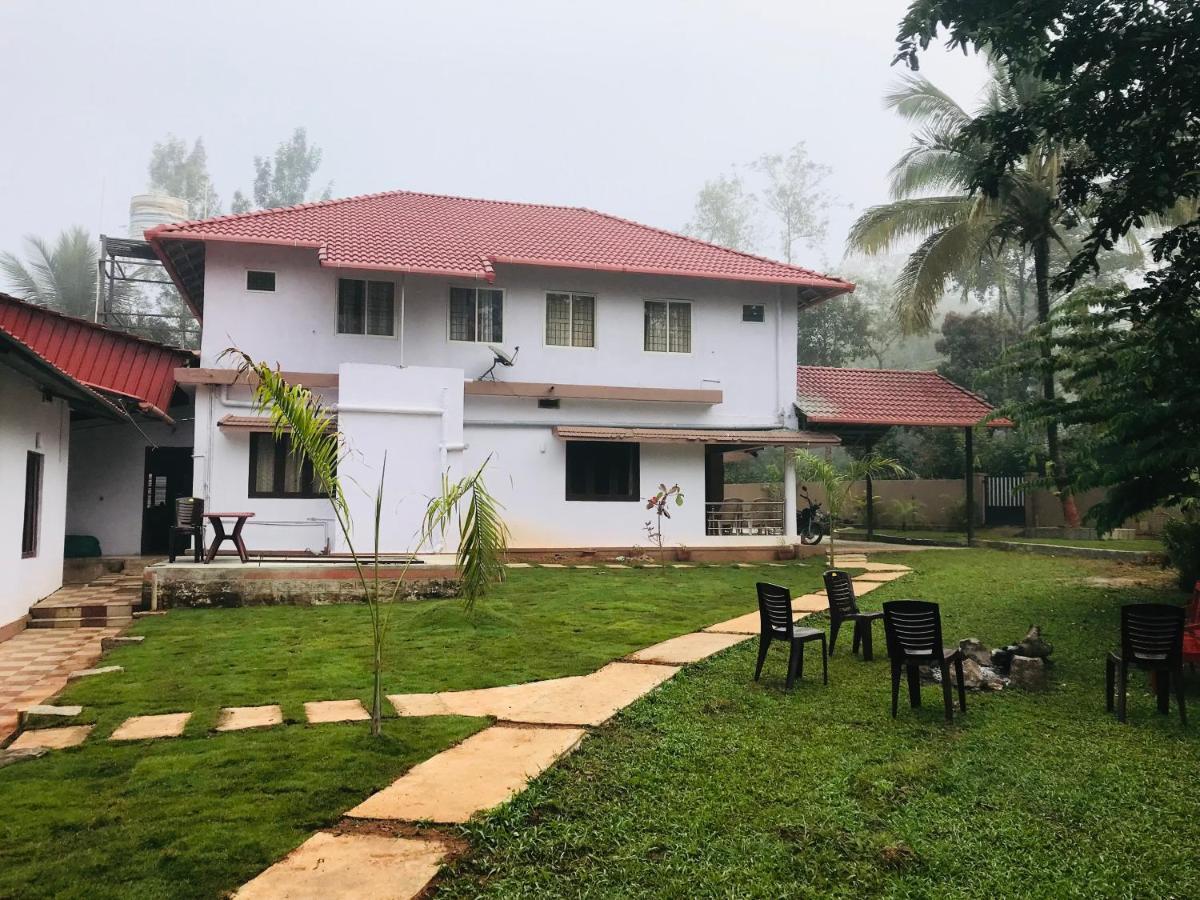 Greenhouse Homestay Siddāpur Extérieur photo