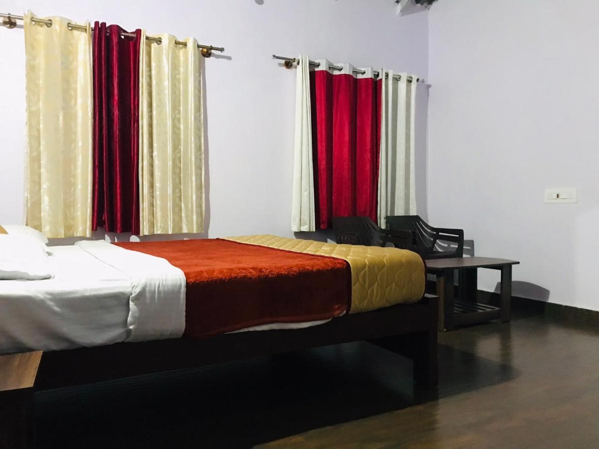 Greenhouse Homestay Siddāpur Extérieur photo