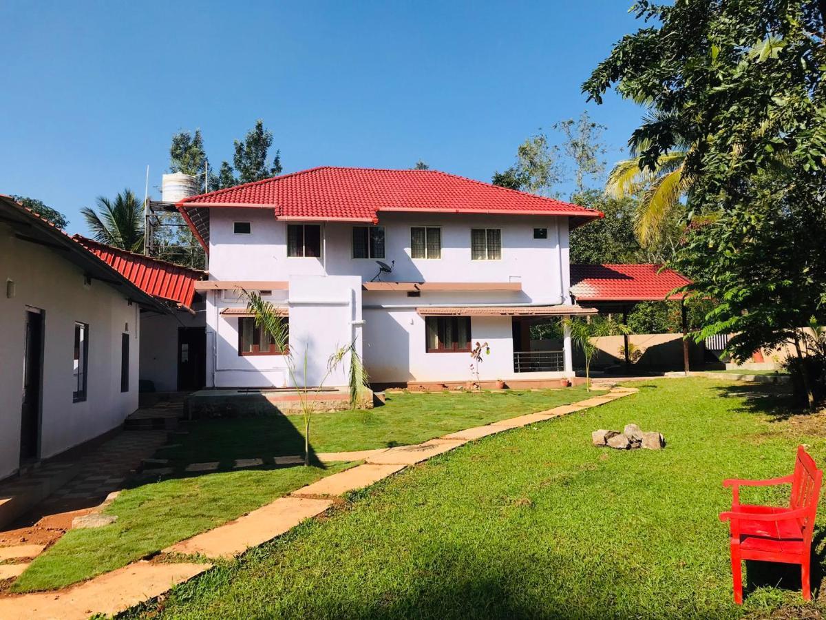 Greenhouse Homestay Siddāpur Extérieur photo