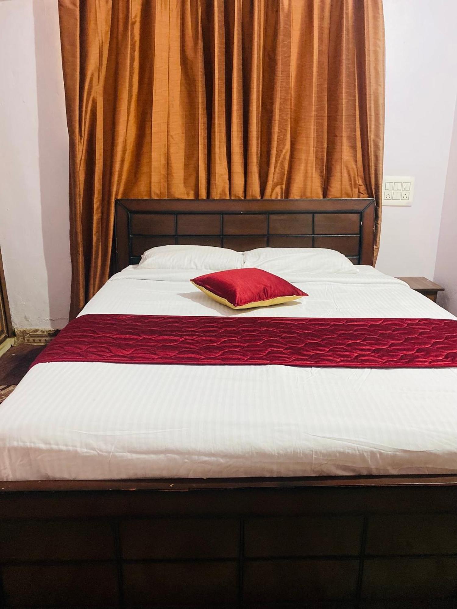 Greenhouse Homestay Siddāpur Extérieur photo
